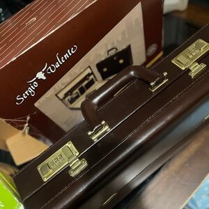 Sergio Valente Dark Brown Leather Case with Gold Accents